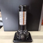 2005 -2022 Toyota Tacoma Bottle Jack 09111-04040 1400KG/3087LB Oem Used. Price: $74.99.