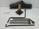 2004 Tundra Spare Tire Jack With Tools (12955381 Used. Price: $126.68.