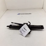 Pilot 2006 Jack 524320 Used. Price: $70.00.
