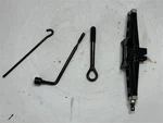 Tucson 2018 Jack 2645521 Used. Price: $85.00.