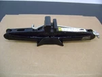 Ford DV61-17080-AA Oem Jack 2020 Transit Used. Price: $100.00.
