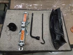 Versa 2011 Jack 1852498 Used. Price: $59.00.