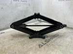 2016-2019 Chevrolet Cruze Lift Jack 39064619 Oem Used. Price: $75.24.