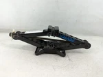 2014 Jeep Patriot Spare Scissor Car Jack R8DMY Used. Price: $49.79.