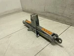 Nissan Rogue 2010 Scissor Jack Factory Used. Price: $57.86.