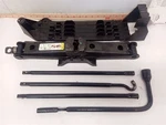 Jack And Spare Tire Tools From 2010 Jeep Liberty 10985688 Used. Price: $104.38.