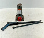 2003-2022 Kia Sedona Oem Car Jack Assembly Used. Price: $50.05.