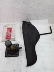 Jack Set 10 11 12 2013 14 15 Toyota Tacoma (little Rusty) HO-89N Used. Price: $139.50.