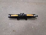 2014 Maxima Jack SKU#4221131 Used. Price: $77.90.
