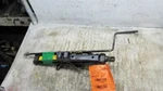 Avalon 2001 Jack 964136 Used. Price: $67.50.