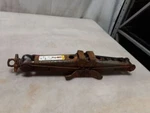 Jeep Jk Wrangler Oem Scissor Jack Only 2011 2012 2013 2014 2015 2016 2017 80673 Used. Price: $90.00.