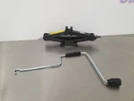 01 Lexus LS430 Jack And Tool Used. Price: $100.00.