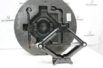 2005-14 Hyundai Sonata Gls 2.4L Lift Jack And Tool Kit W/ Foam Holder Container Used. Price: $108.17.