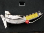 Audi D2 S8 A8L Quattro Jack 4D0011031C Oem Used. Price: $69.89.