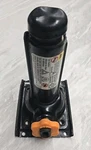 2004-2012 Chevy Colorado / Gmc Canyon Extended Cab Jack & Cover Ebony Used. Price: $99.95.
