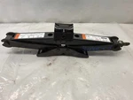 6L34-17080-AA Jack Assembly Lincoln Mark Lt 06 07 Used. Price: $99.00.