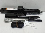 Buick Envision 2020 Jack 1197270 Used. Price: $90.00.