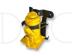 05-10 Ford F350 Super Duty Drw Dually Bottle Jack W/ Bracket Oe 6C34-17080-BA Used. Price: $220.00.