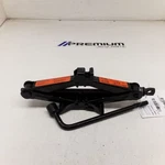 Sentra 2014 Jack 565812 Used. Price: $55.00.