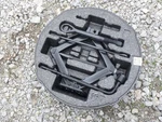 Elantra 2022 Jack 457742 Used. Price: $100.00.