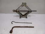 Acura Rsx 2006 Jack 585959 Used. Price: $60.00.