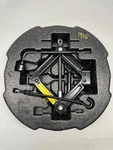2013 - 2017 Hyundai Sonata Hybrid Jack Assembly Foam Tool Oem 091493S550 Used. Price: $90.00.